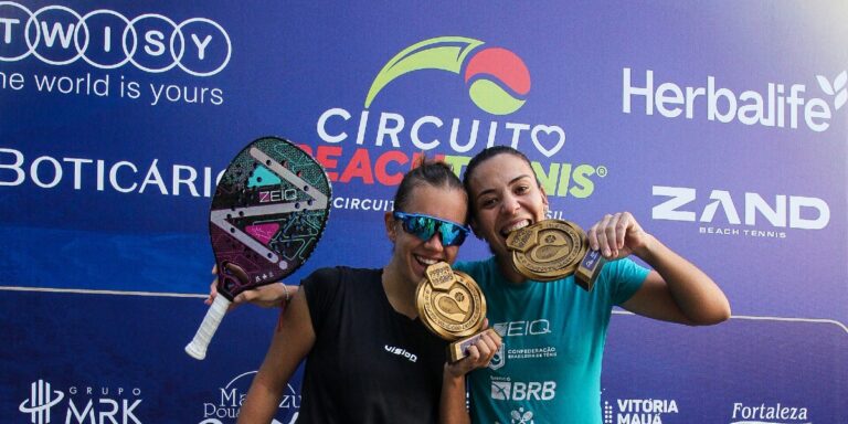 Julia Nogueira de verde e Preisner de preto (Foto: