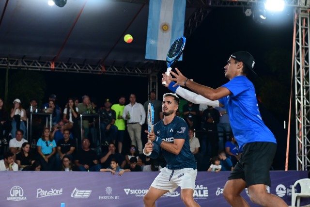 Daniel Mola e Antomi Ramos (Foto: Diogo Keng)